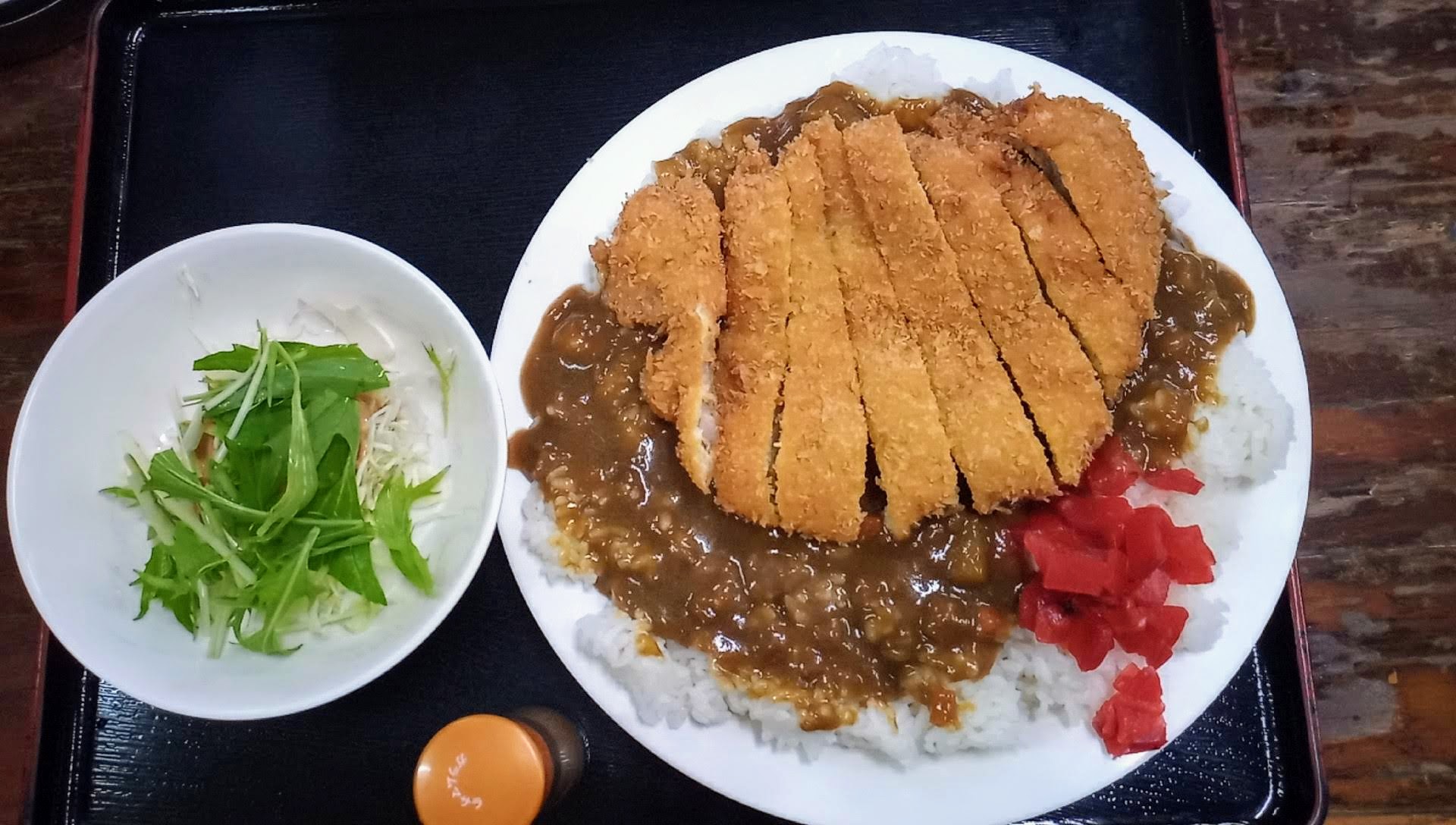 Tonkatsu curry
