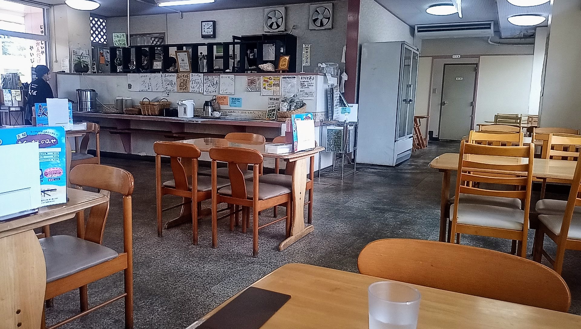 the inside of Shimancyu Soba restaurant 1